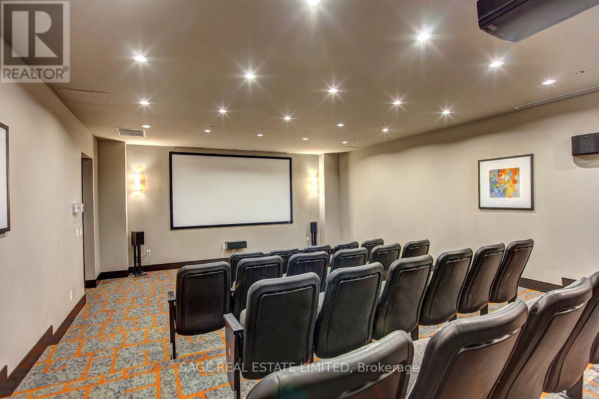 533 - 88 Colgate Avenue, Toronto, ON - Indoor Photo Showing Other Room