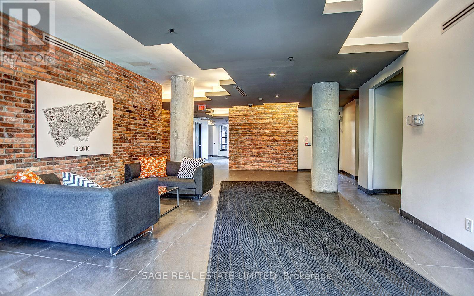 533 - 88 Colgate Avenue, Toronto, ON - Indoor Photo Showing Other Room