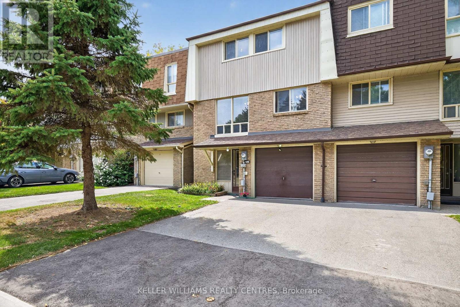 100 Poplar Crescent, Aurora, ON - Outdoor With Facade