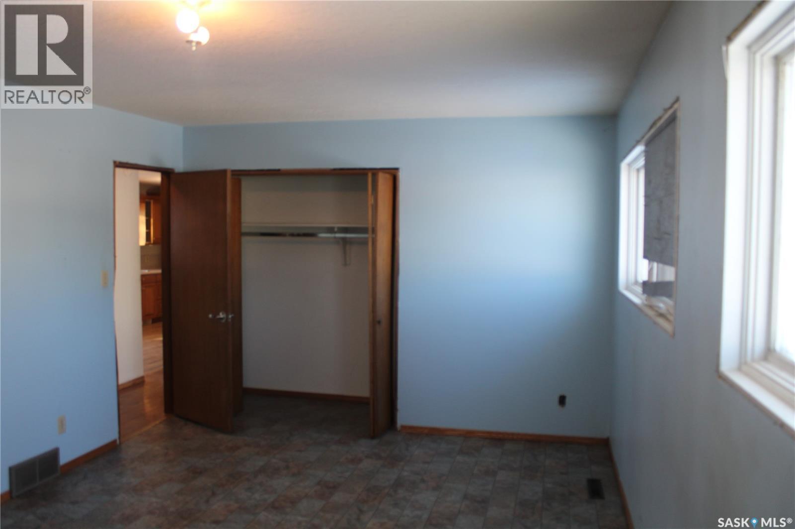413 1St Street, Kipling, SK - Indoor Photo Showing Other Room