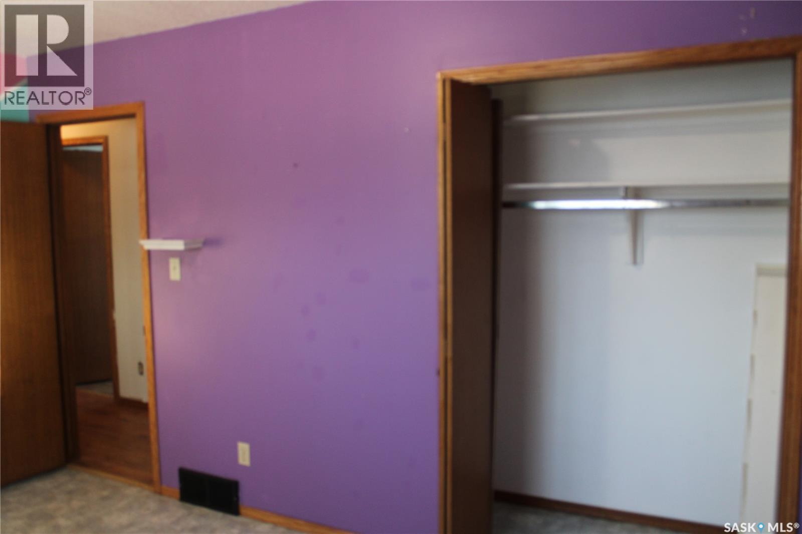 413 1St Street, Kipling, SK - Indoor Photo Showing Other Room