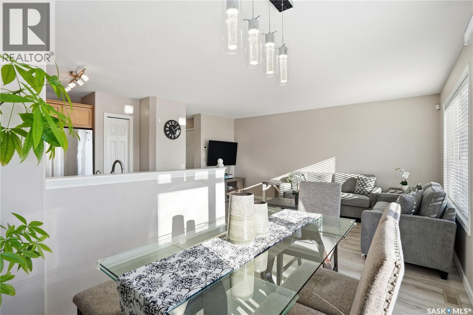 18 4425 Nicurity Drive, Regina, SK - Indoor