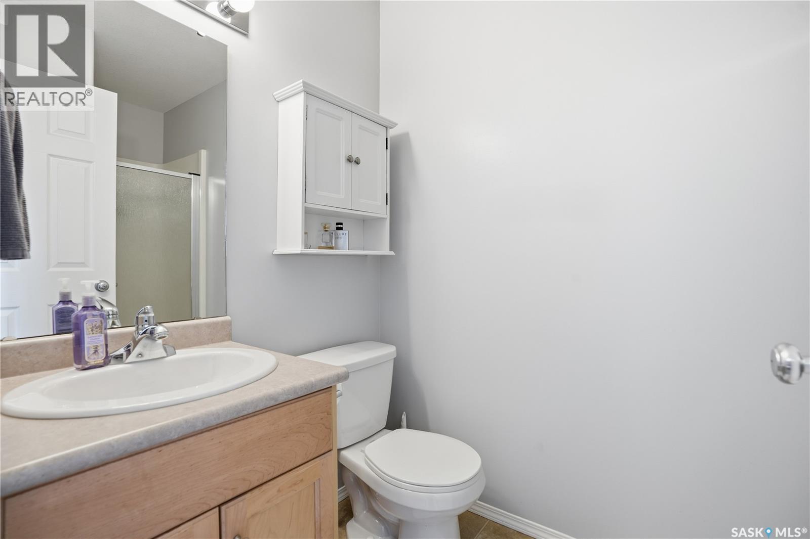 18 4425 Nicurity Drive, Regina, SK - Indoor Photo Showing Bathroom
