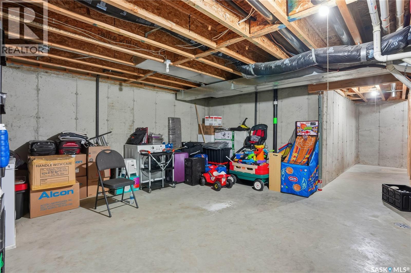 18 4425 Nicurity Drive, Regina, SK - Indoor Photo Showing Basement