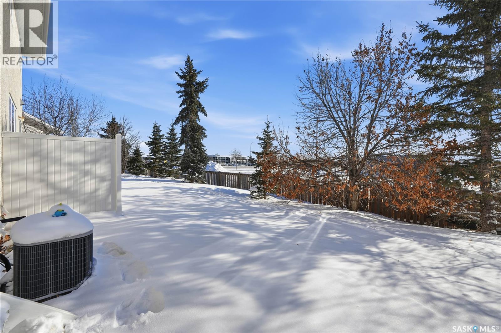 18 4425 Nicurity Drive, Regina, SK - Outdoor