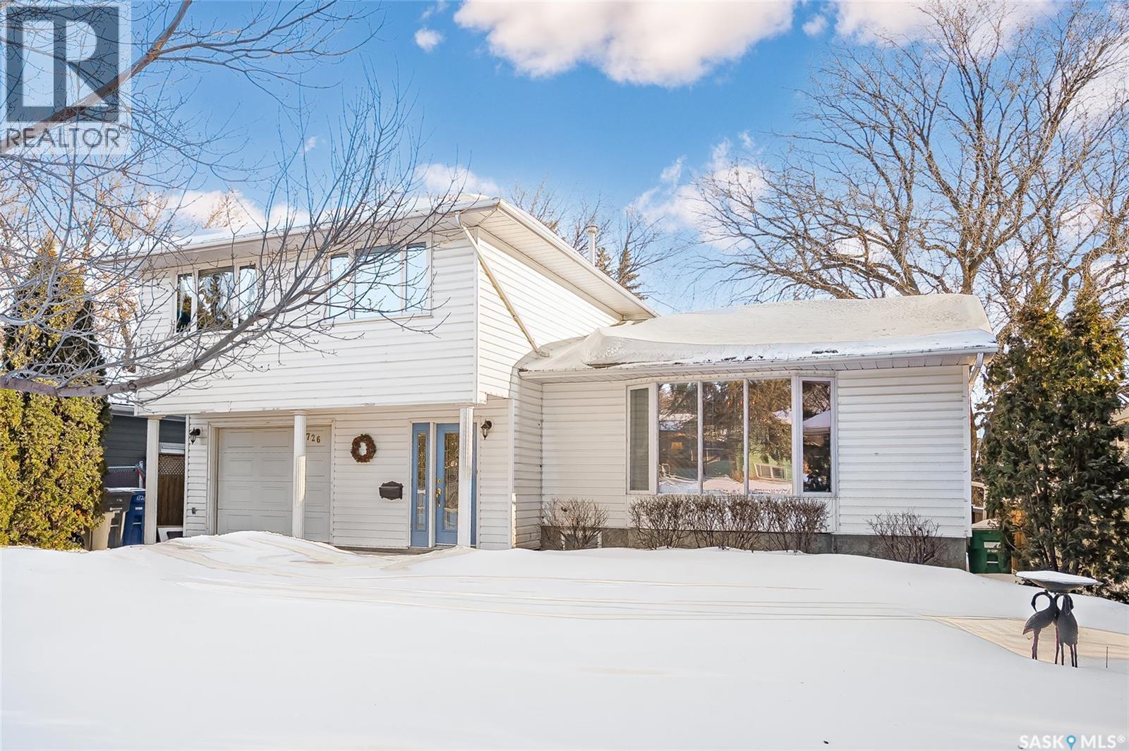 1726 Alexandra Avenue, Saskatoon, SK - Outdoor