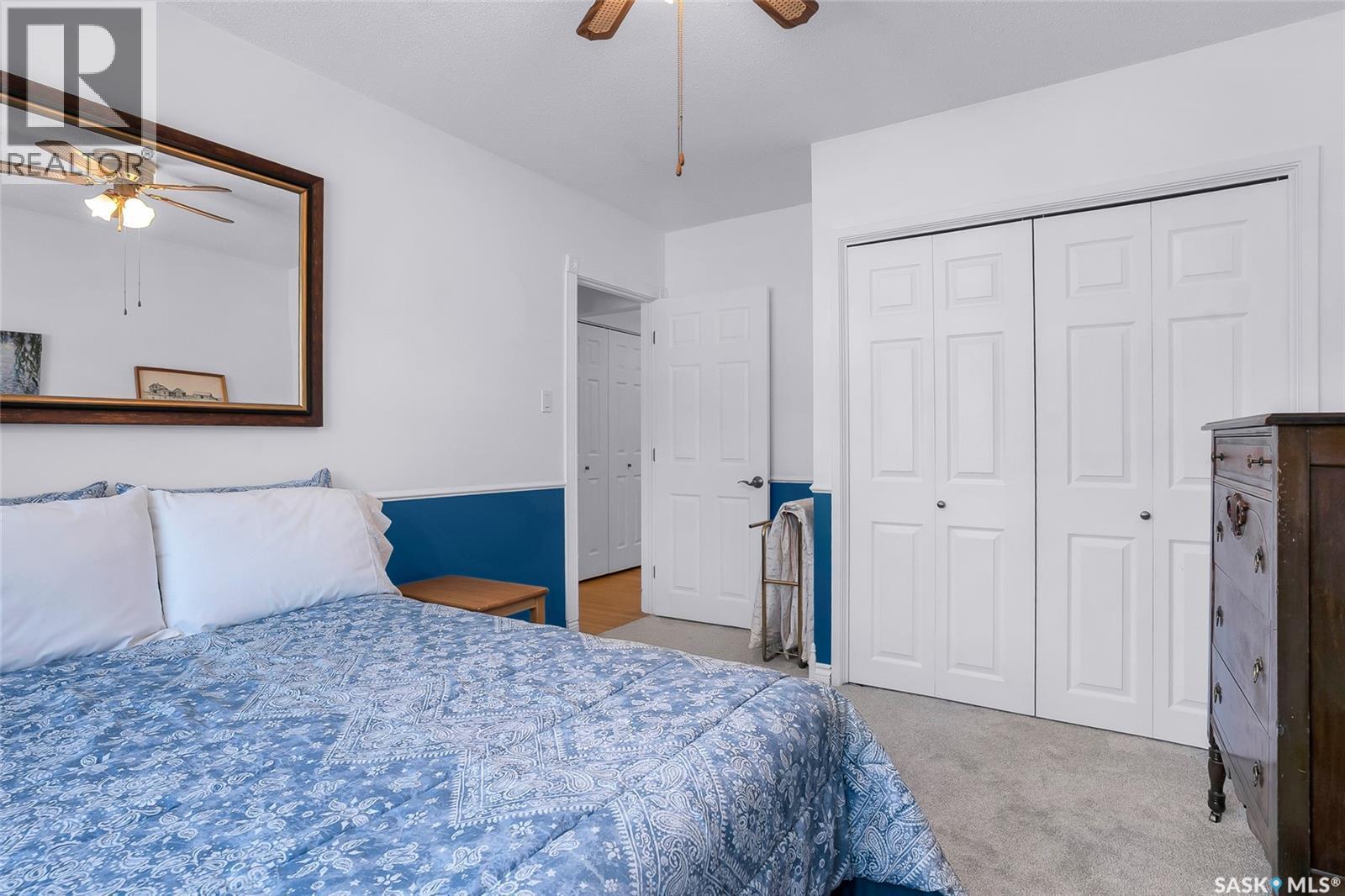 1726 Alexandra Avenue, Saskatoon, SK - Indoor Photo Showing Bedroom