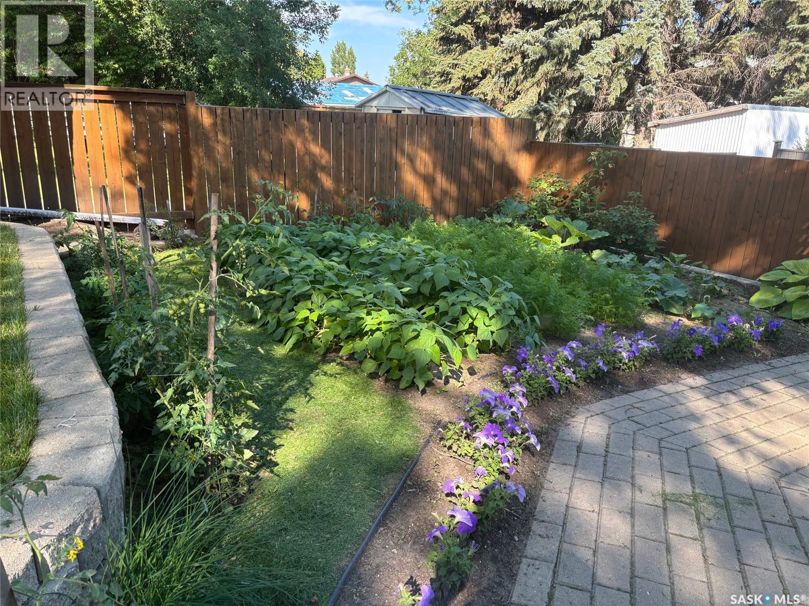 1726 Alexandra Avenue, Saskatoon, SK - Outdoor
