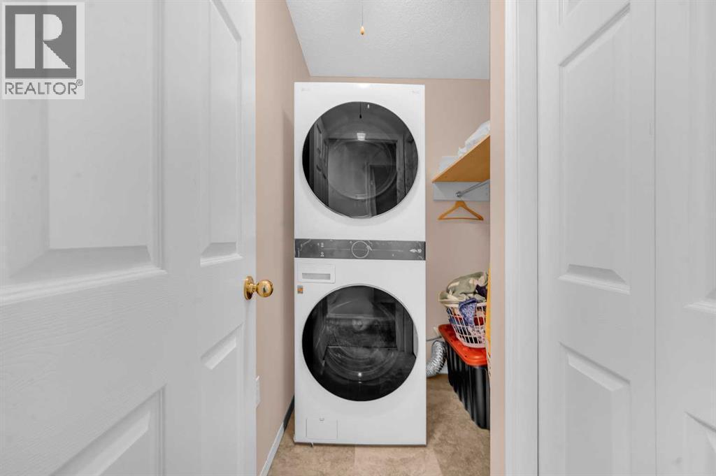 131 Coral Springs Circle Ne, Calgary, AB - Indoor Photo Showing Laundry Room