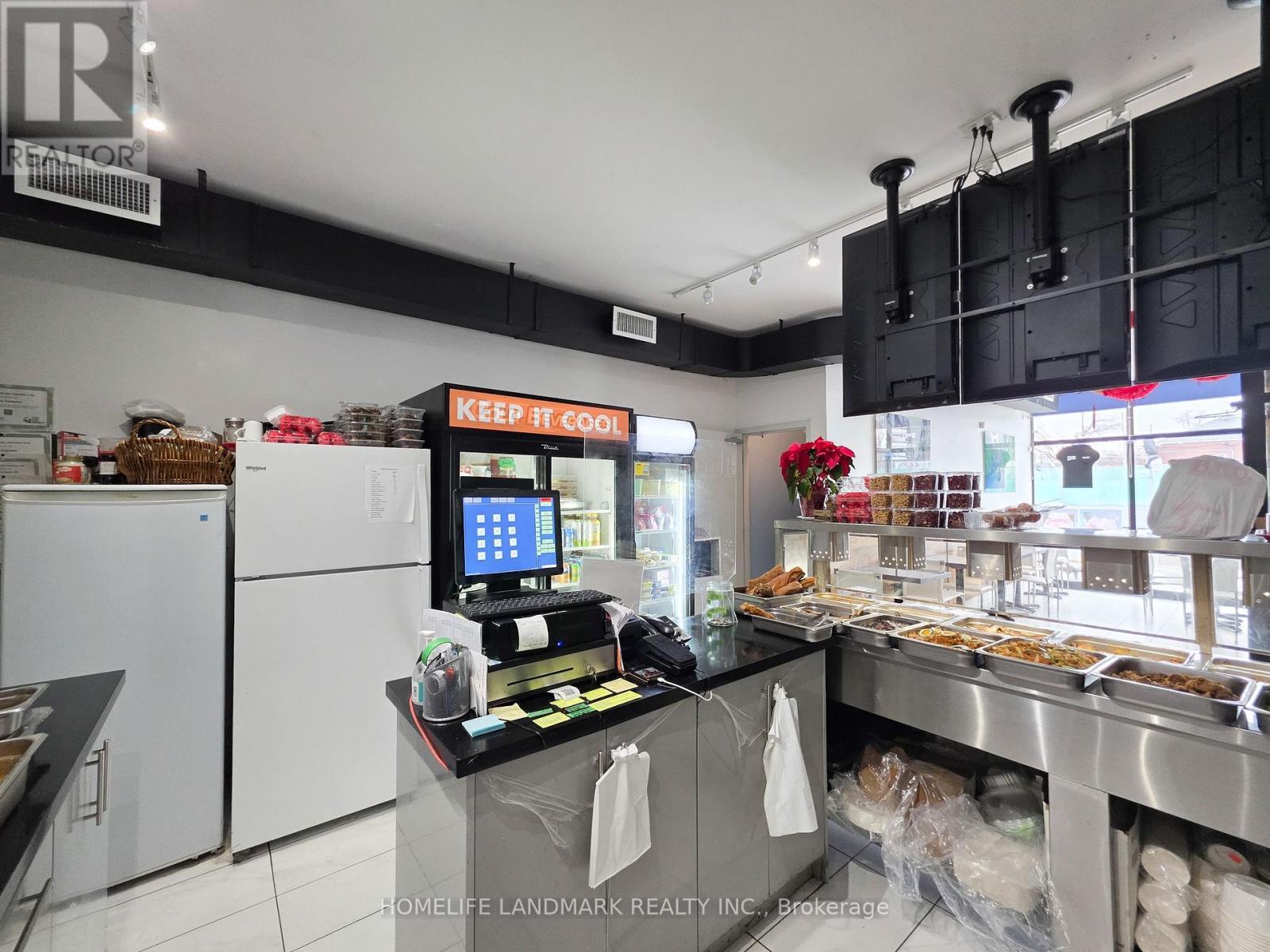 Main Floor - 1027 Pape Avenue, Toronto, ON