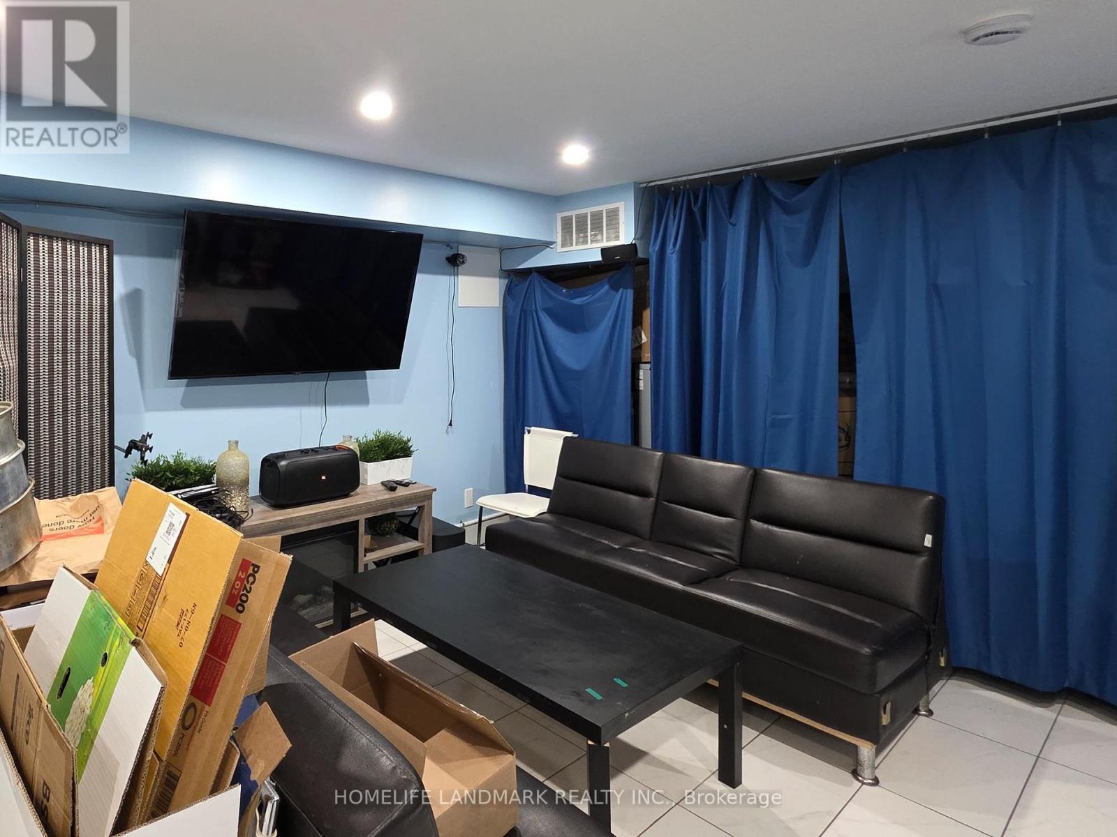 Basement - 1027 Pape Avenue, Toronto, ON