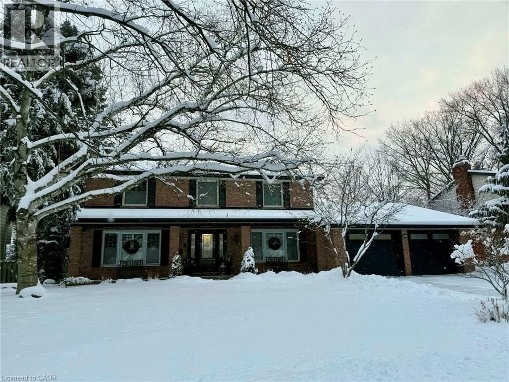 Winter curb appeal with new fresh snow;) - 29 Woodside Drive, Hamilton, ON - Outdoor With Facade