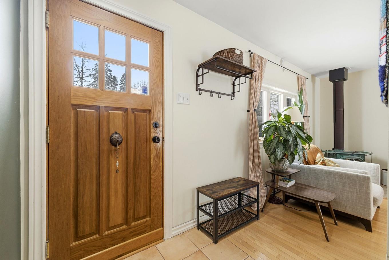 Hall - 187 Rue Brodeur, Gatineau (Hull), QC - Indoor Photo Showing Other Room