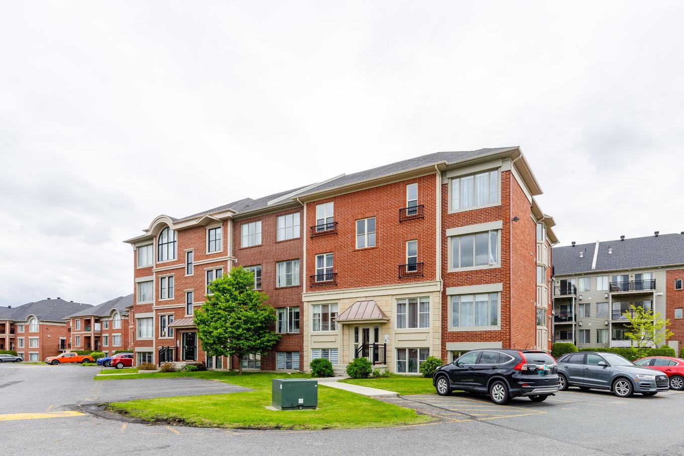 Vue d'ensemble - 3-4595 Ch. Des Prairies, Brossard, QC - Outdoor With Facade