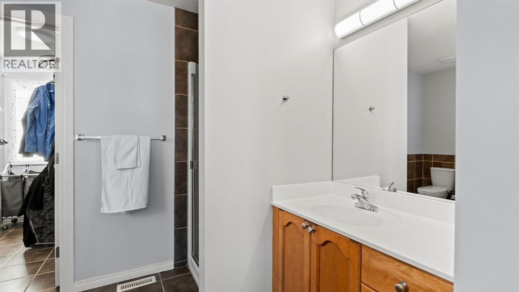 158 Covemeadow Road Ne, Calgary, AB - Indoor Photo Showing Bathroom