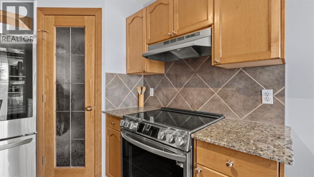158 Covemeadow Road Ne, Calgary, AB - Indoor Photo Showing Kitchen