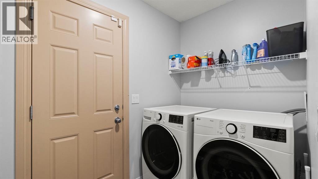 158 Covemeadow Road Ne, Calgary, AB - Indoor Photo Showing Laundry Room