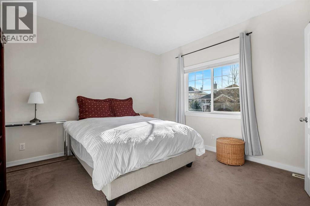 1101, 281 Cougar Ridge Drive Sw, Calgary, AB - Indoor Photo Showing Bedroom