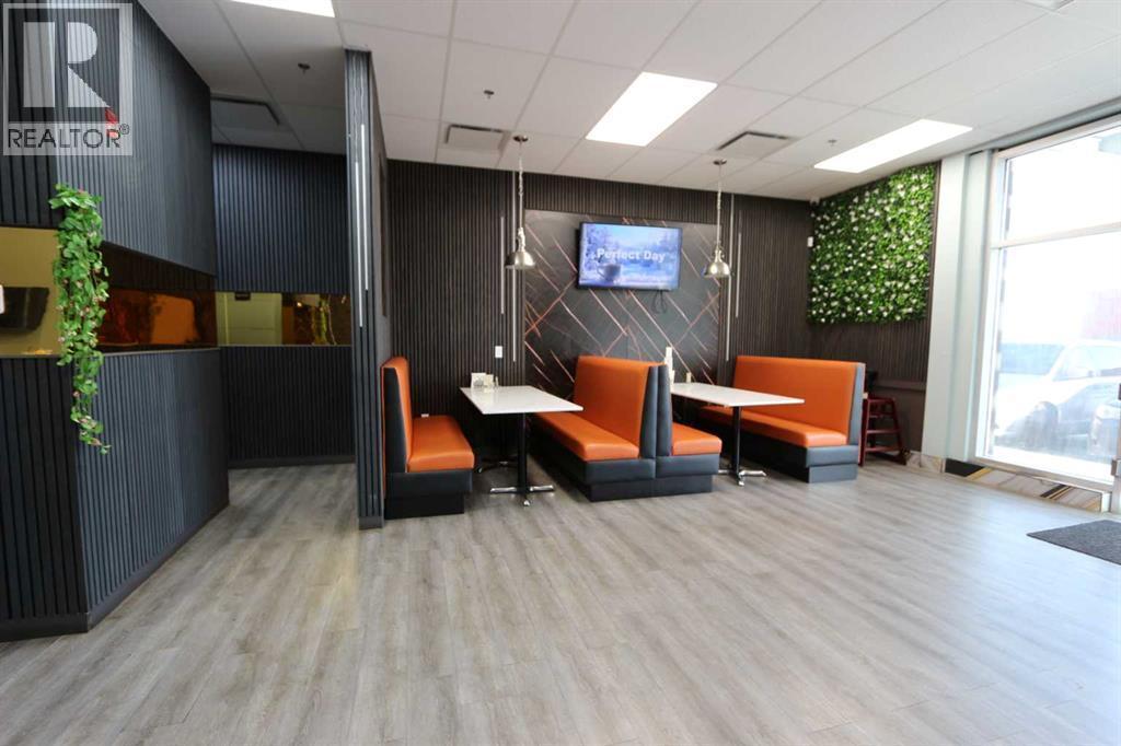 270 Nolanridge Crescent Nw, Calgary, AB