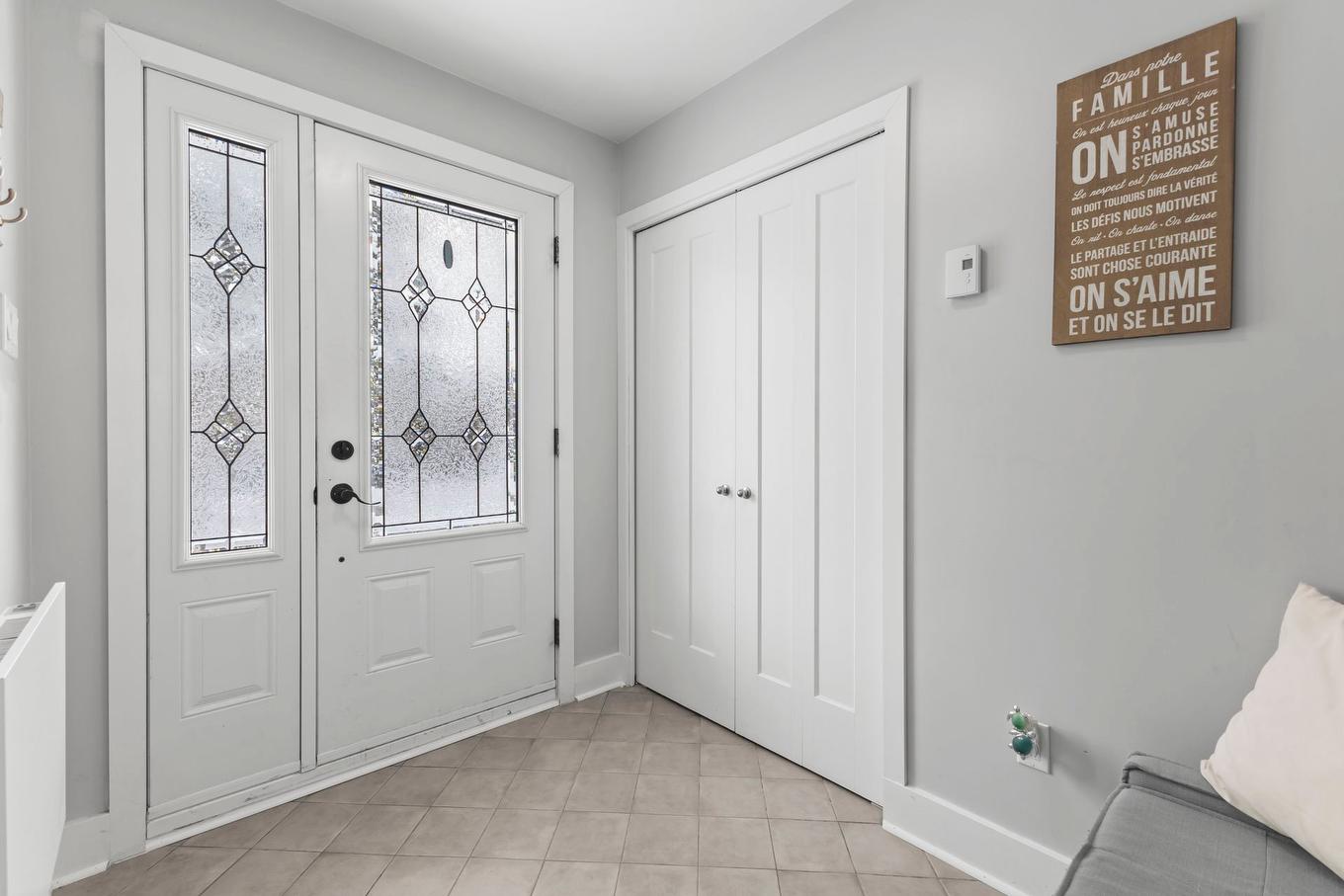 Hall - 2105 Ch. Ste-Élisabeth, Saint-Lazare, QC - Indoor Photo Showing Other Room