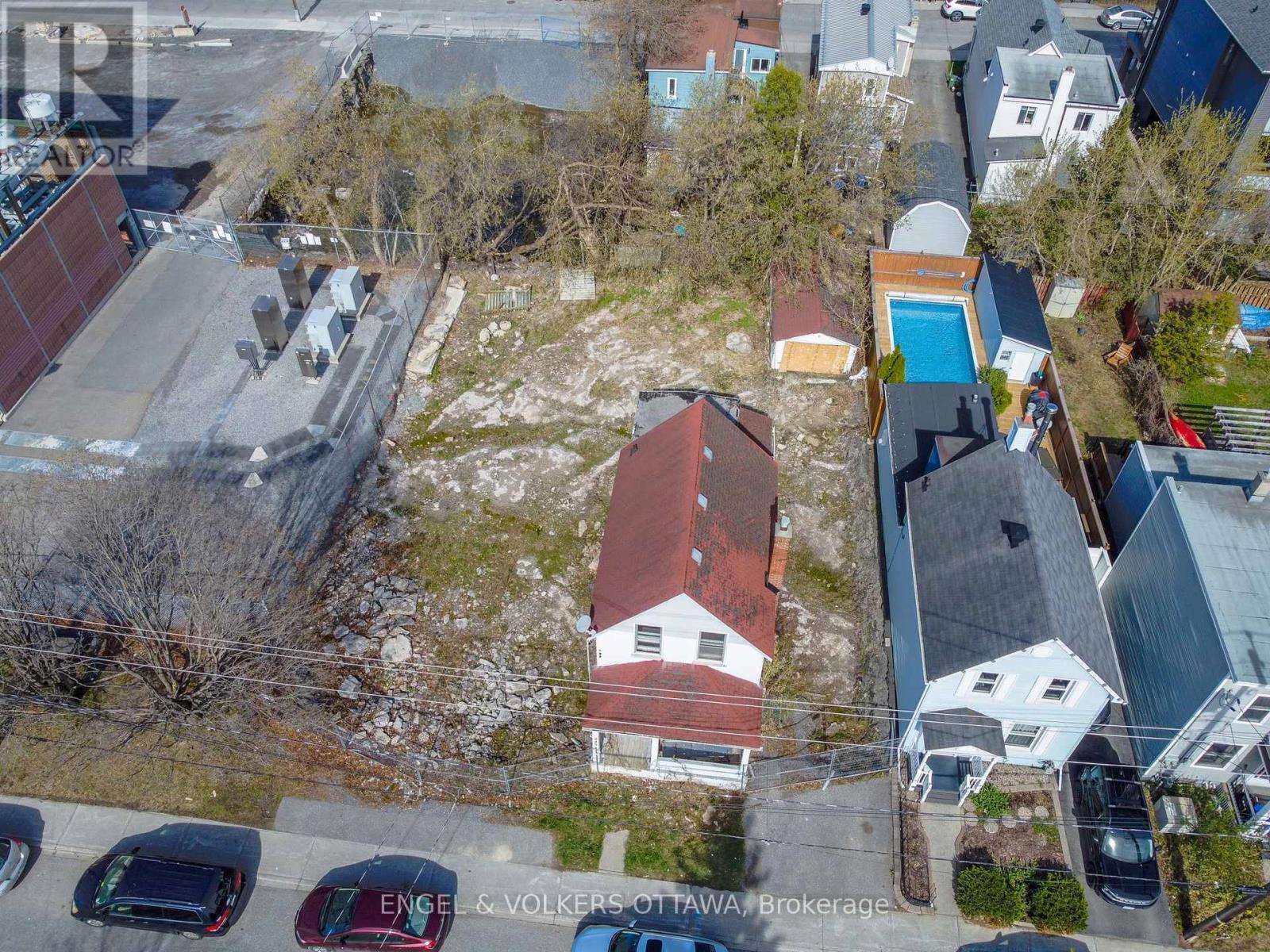 243-245 Hinchey Avenue, Ottawa, ON