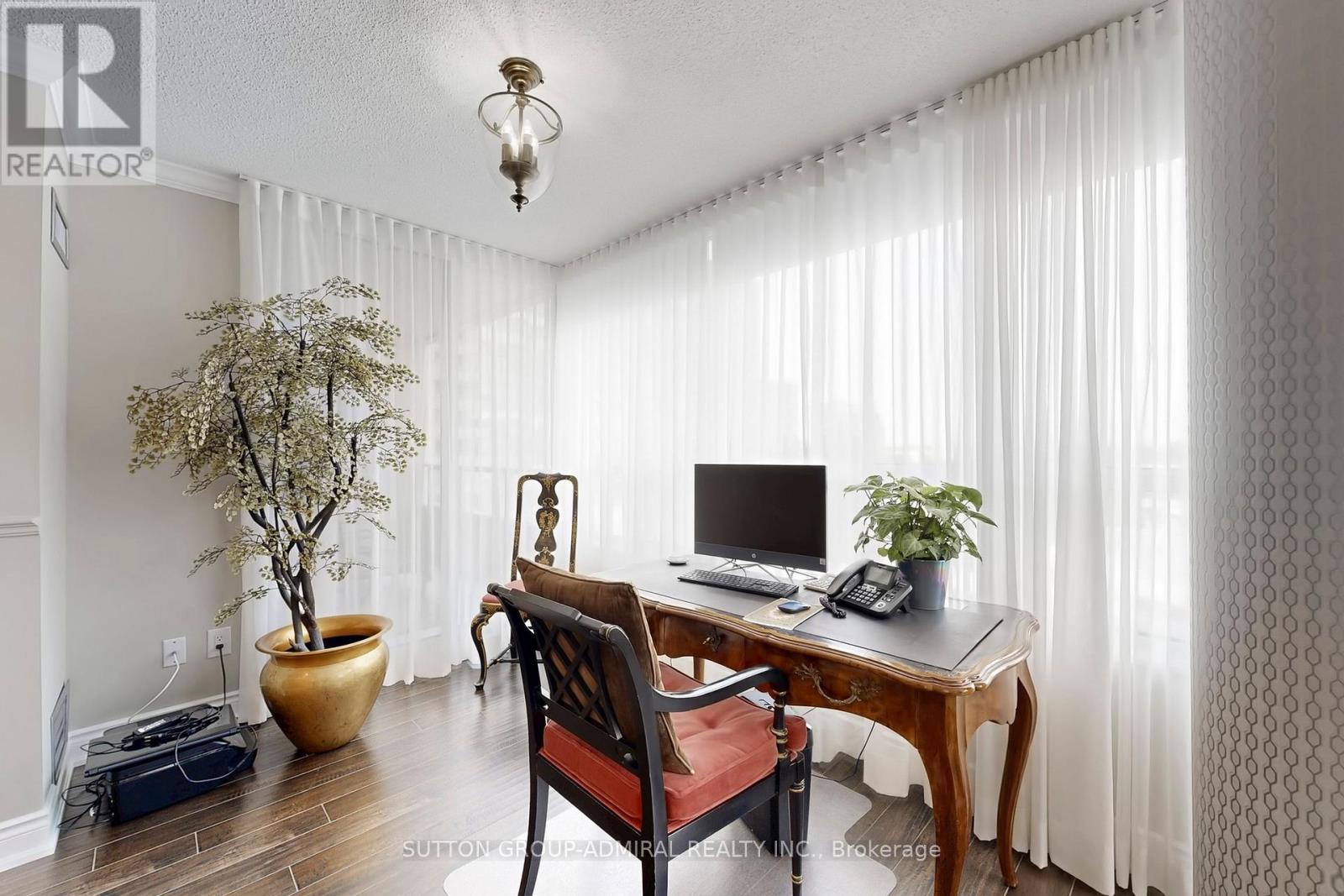 512 - 11 Townsgate Drive, Vaughan, ON - Indoor Photo Showing Office