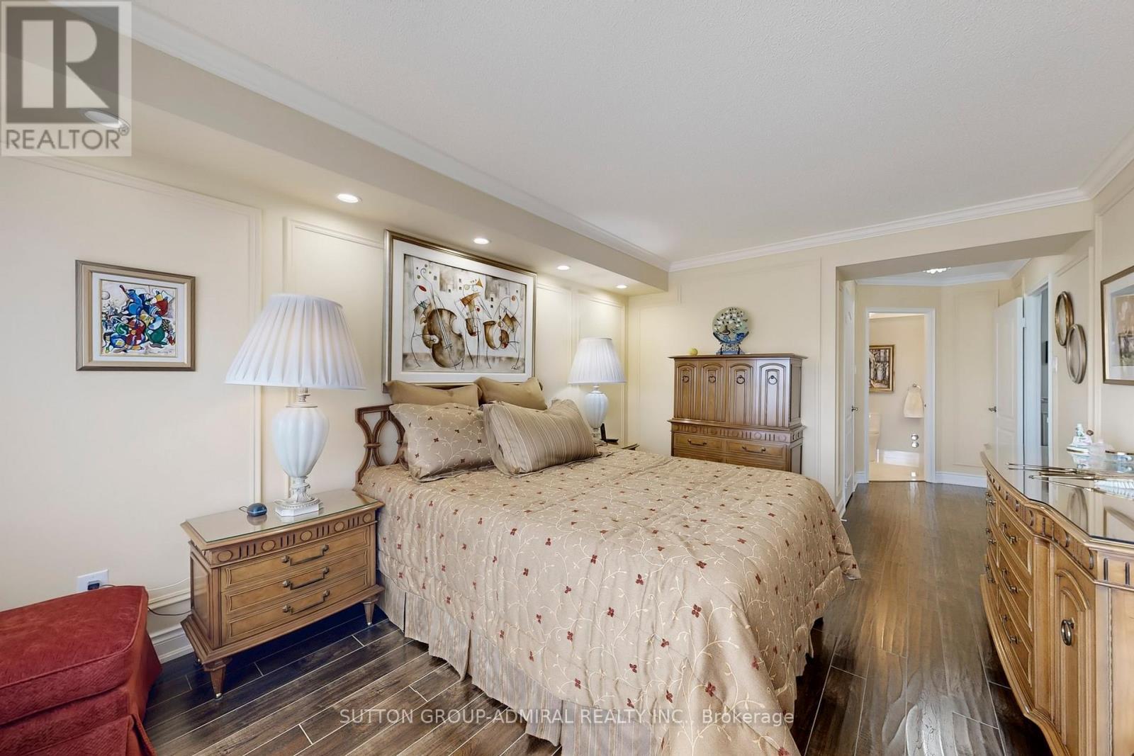 512 - 11 Townsgate Drive, Vaughan, ON - Indoor Photo Showing Bedroom