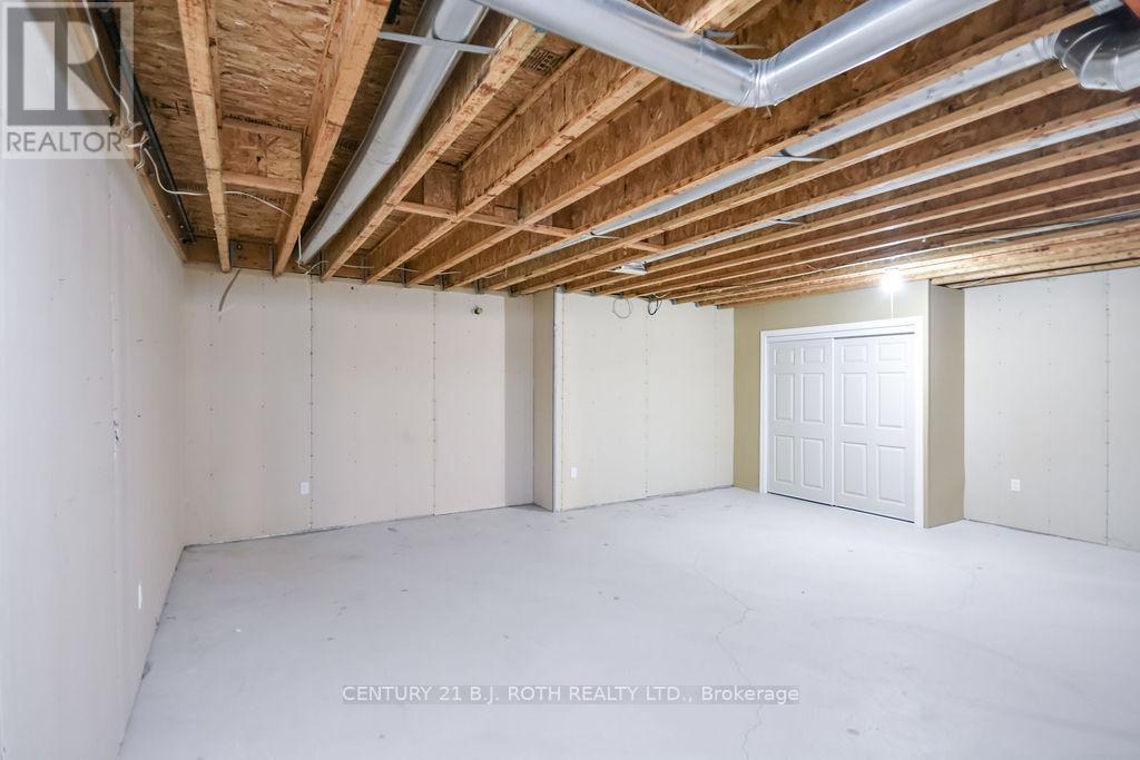 25 - 318 Little Avenue, Barrie, ON - Indoor Photo Showing Basement