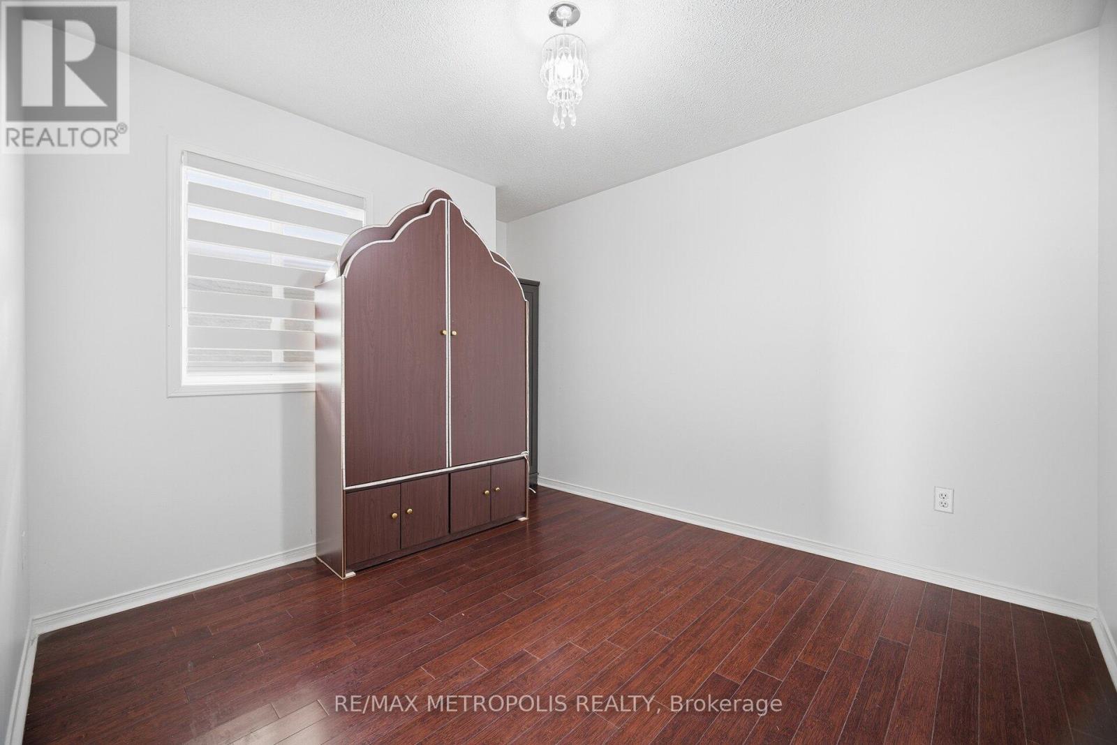 43 El Camino Way, Brampton, ON - Indoor Photo Showing Other Room