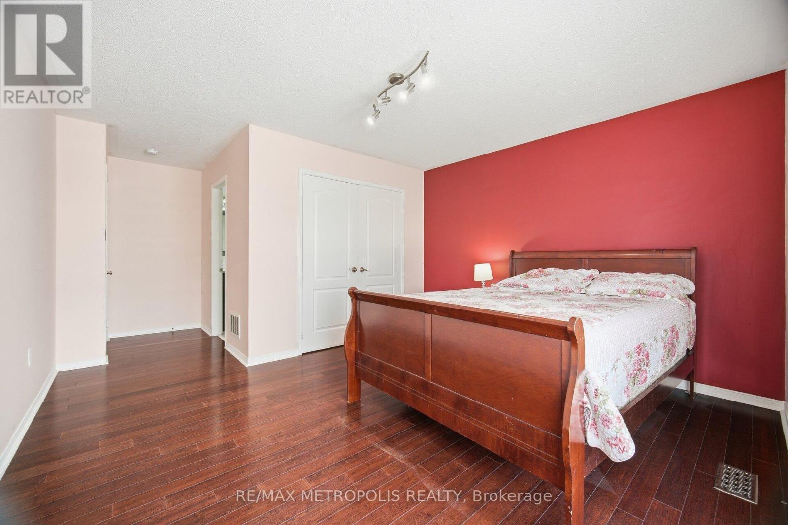 43 El Camino Way, Brampton, ON - Indoor Photo Showing Bedroom