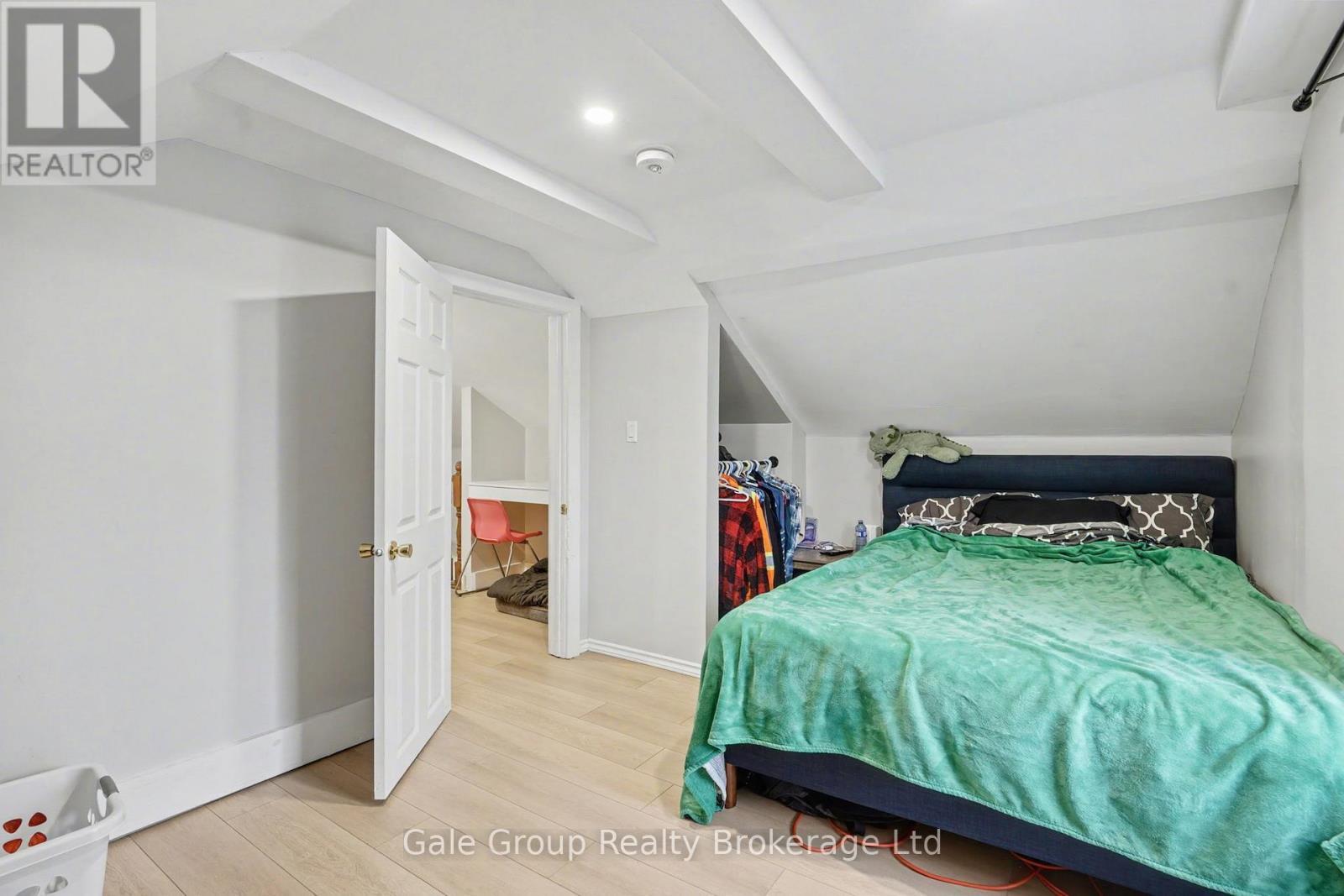 27 Oxford Street W, Blandford-Blenheim (Drumbo), ON - Indoor Photo Showing Bedroom