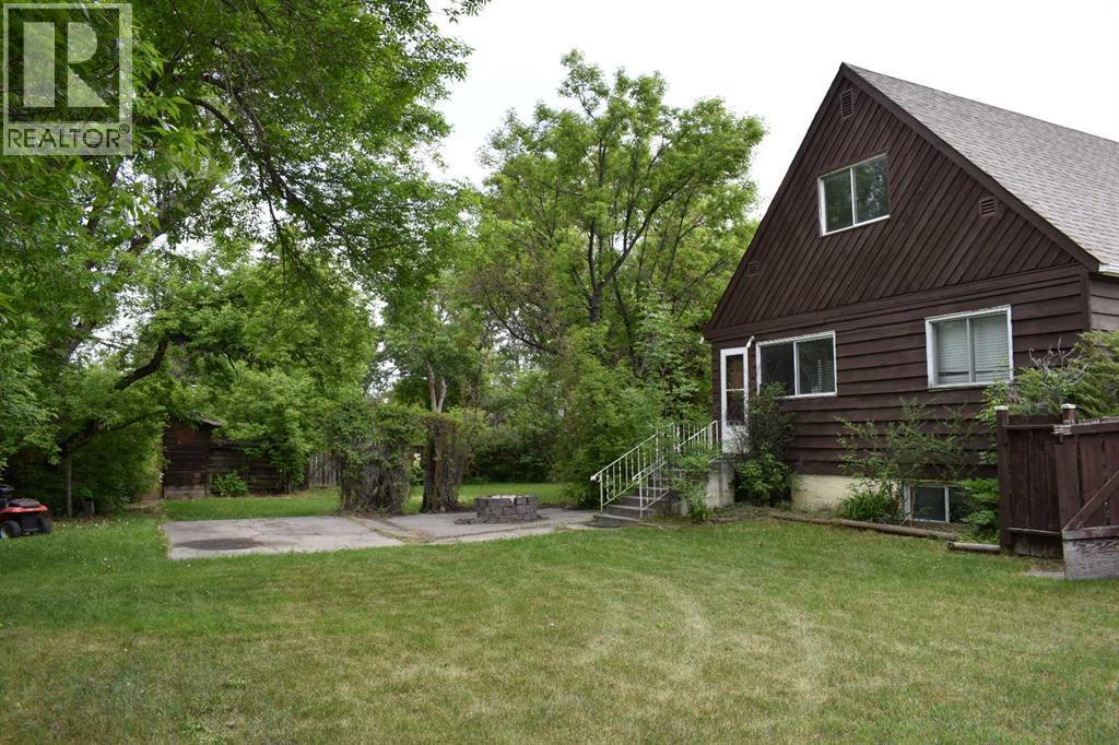 7620 34 Avenue Nw, Calgary, AB