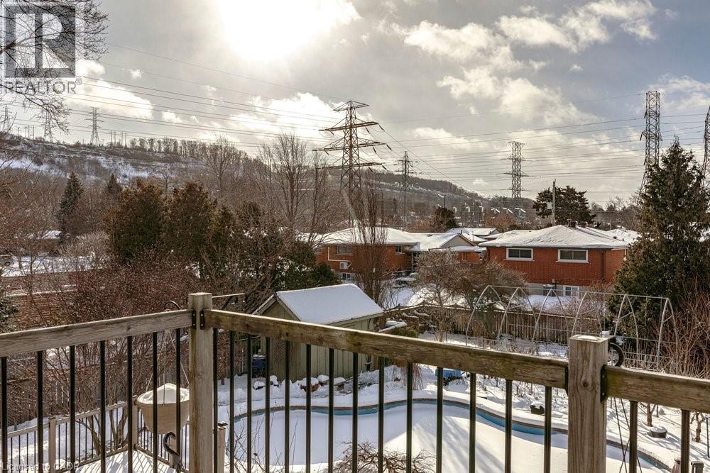 158 Ewen Road, Hamilton, ON - Outdoor