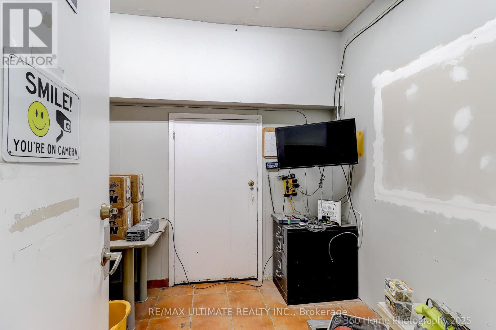 1100-06 Victoria Park Avenue, Toronto, ON