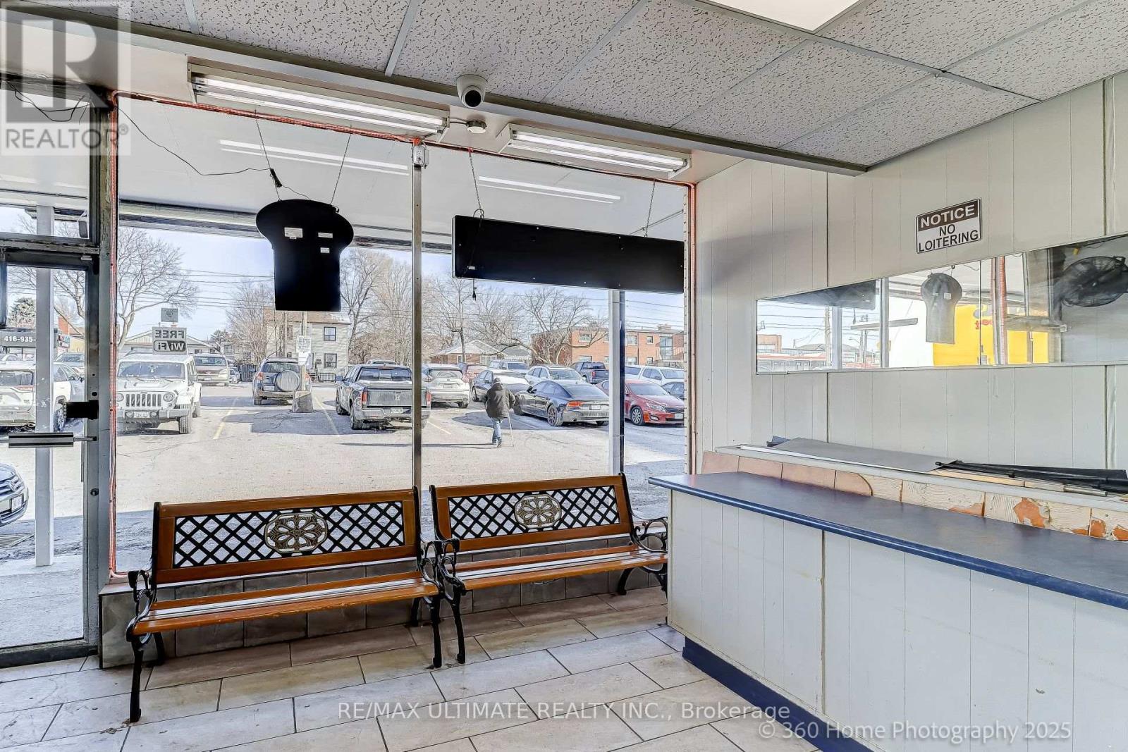 1100-06 Victoria Park Avenue, Toronto, ON