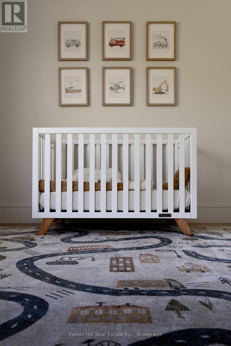 147 Blue Jay Crescent, Grey Highlands, ON - Photo Showing Other Room