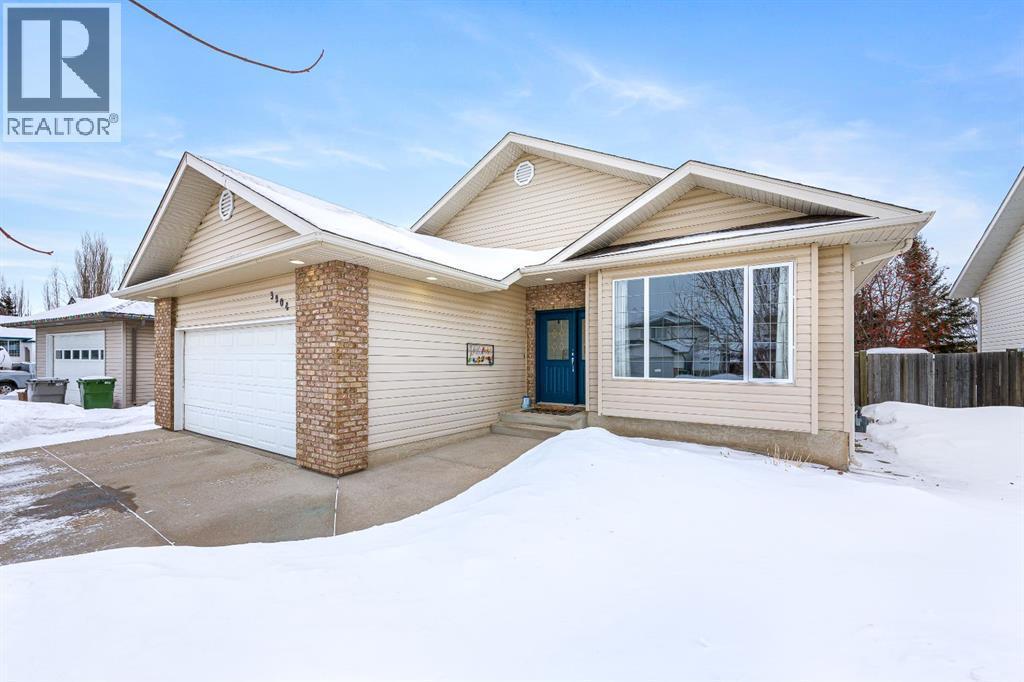 3904 63 Avenue, Lloydminster, AB - Outdoor
