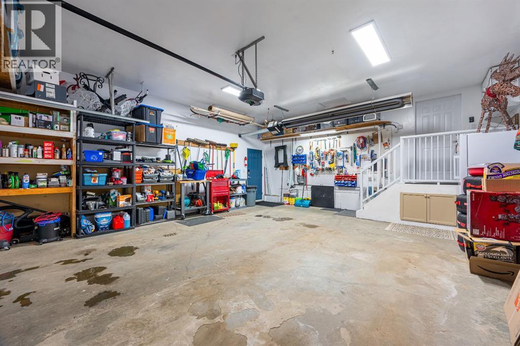 3904 63 Avenue, Lloydminster, AB - Indoor Photo Showing Garage