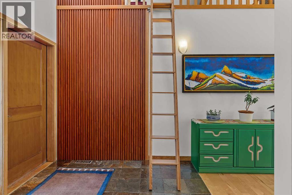 1712 11Th Avenue, Canmore, AB - Indoor Photo Showing Other Room