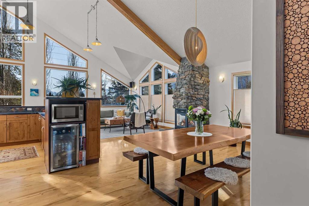 1712 11Th Avenue, Canmore, AB - Indoor