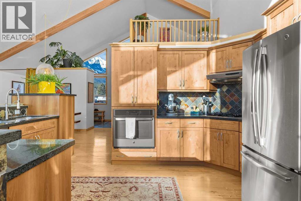 1712 11Th Avenue, Canmore, AB - Indoor Photo Showing Kitchen