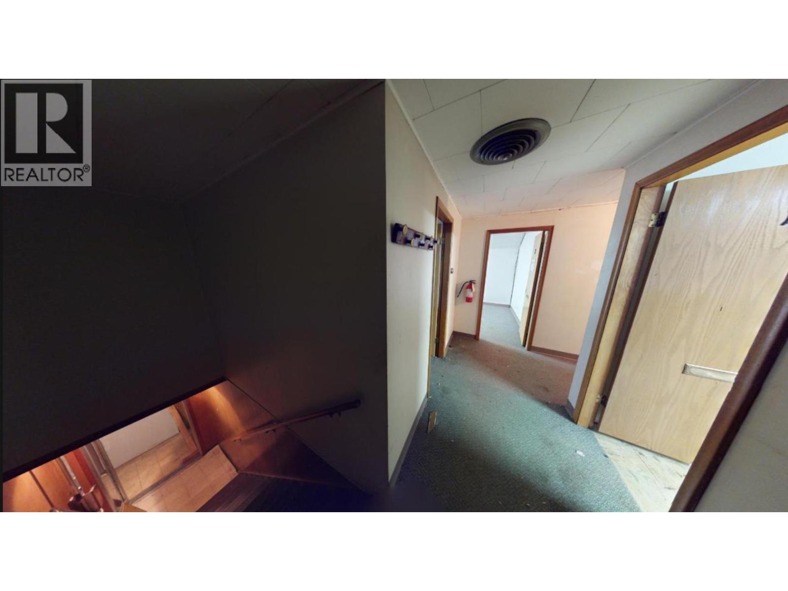 28 8Th Avenue S, Cranbrook, BC