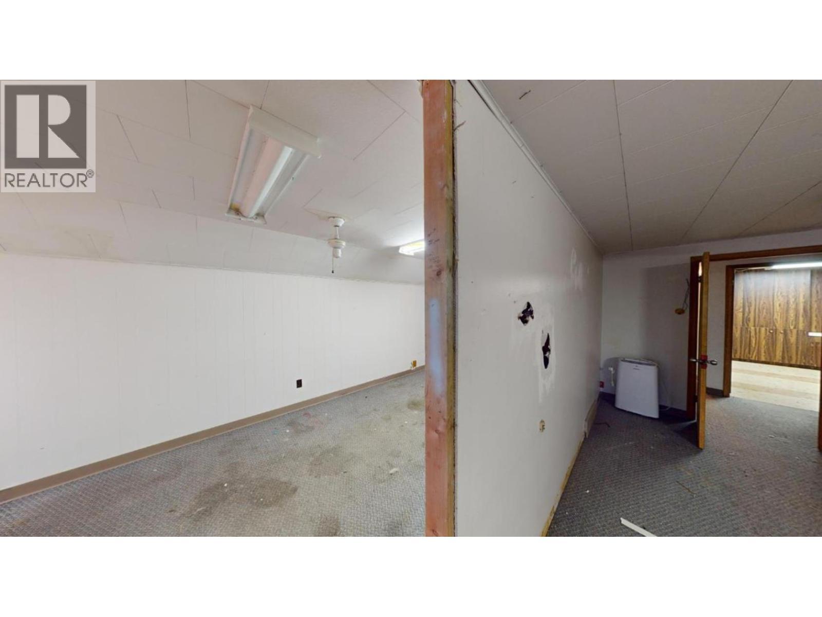 28 8Th Avenue S, Cranbrook, BC