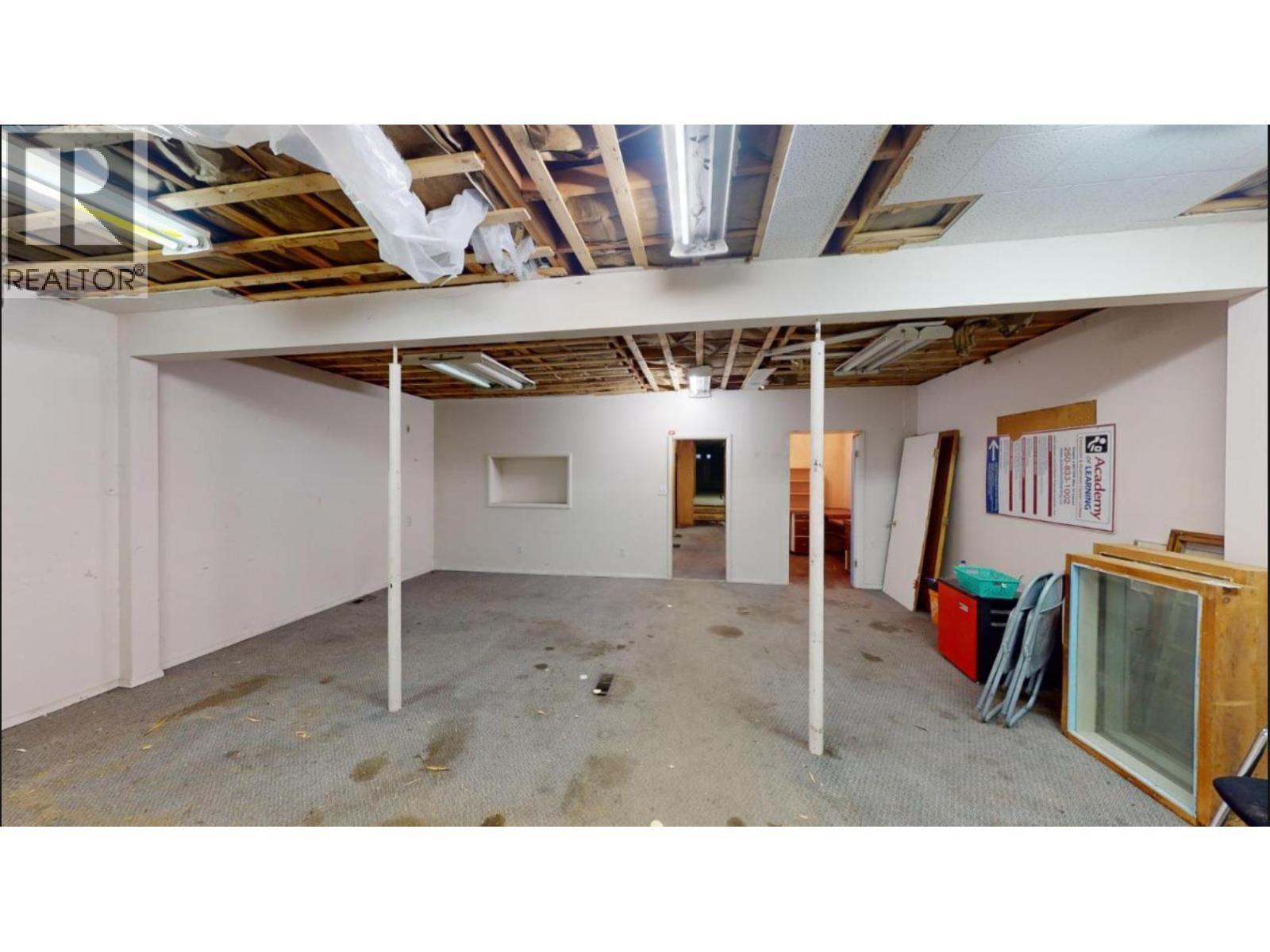 28 8Th Avenue S, Cranbrook, BC