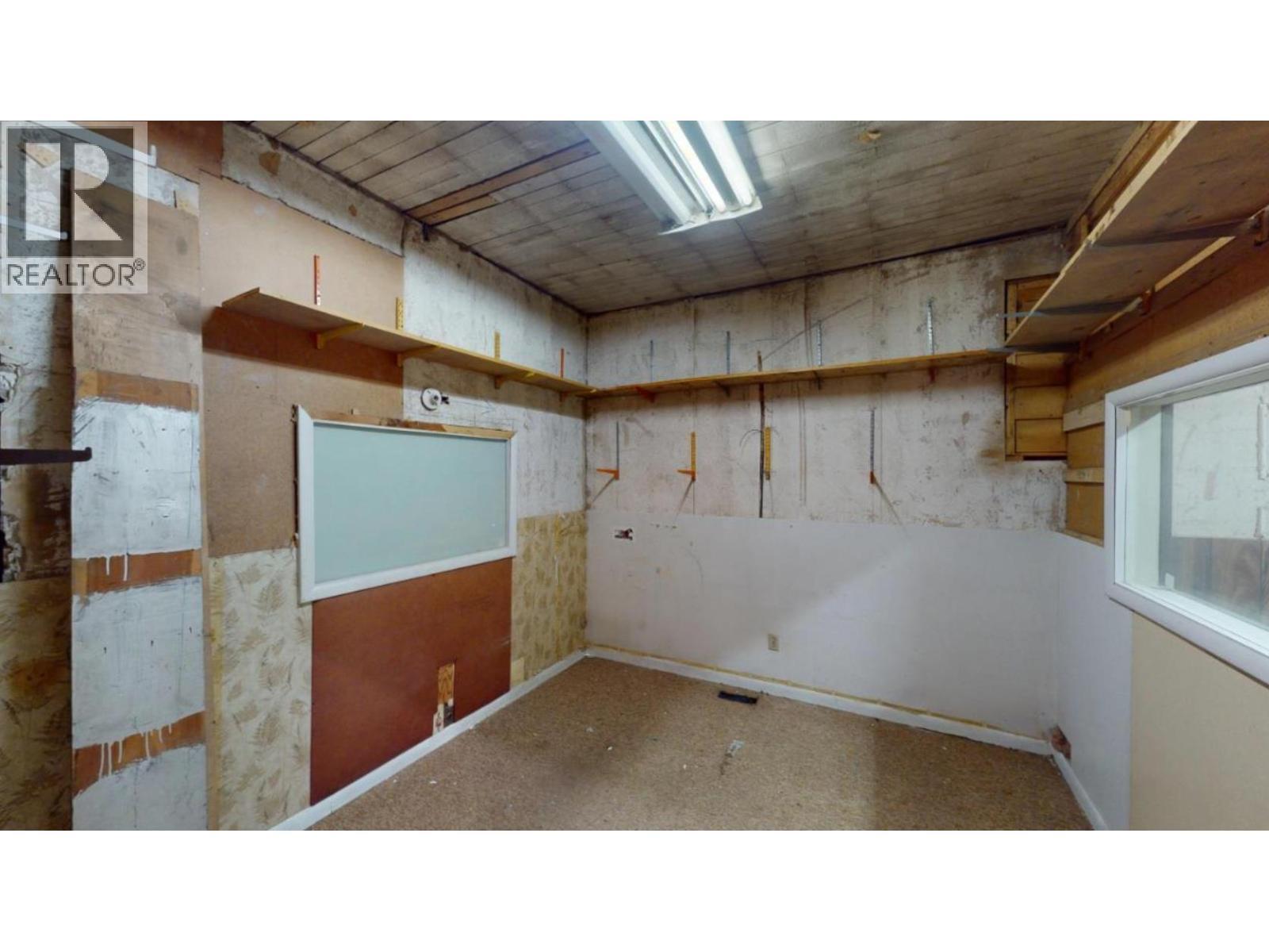 28 8Th Avenue S, Cranbrook, BC