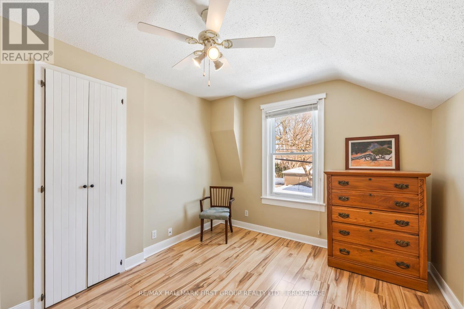 370 Stone Street S, Gananoque, ON - Indoor