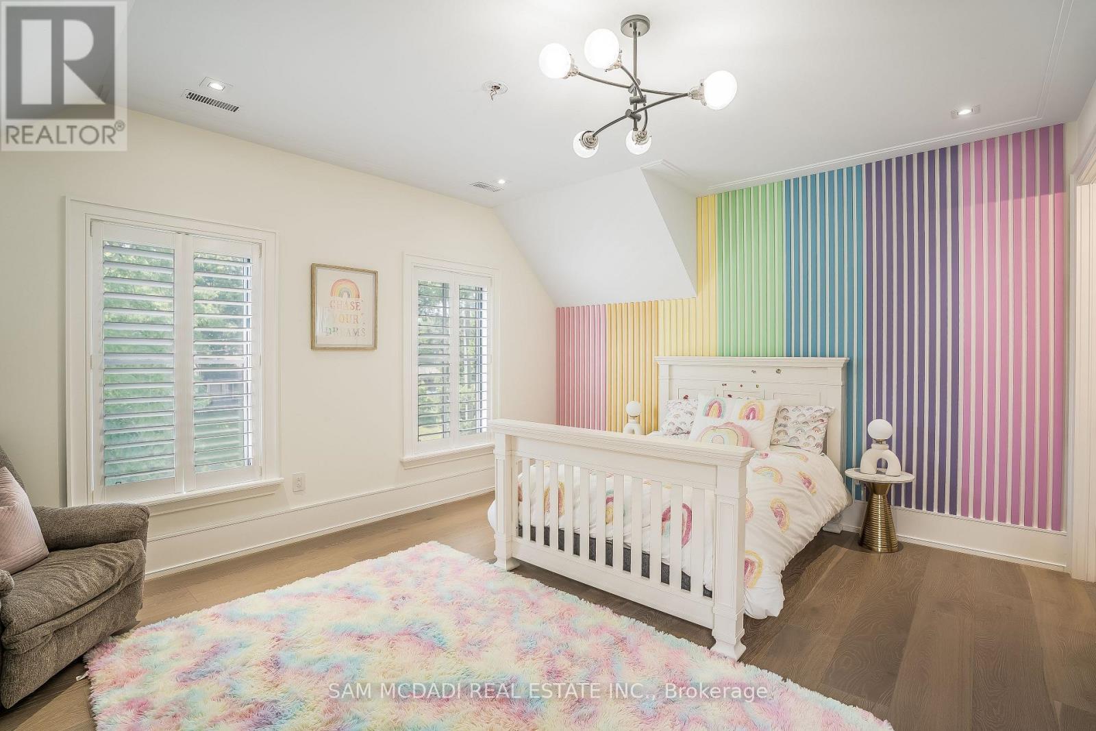 231 Wedgewood Drive, Oakville, ON - Indoor Photo Showing Bedroom