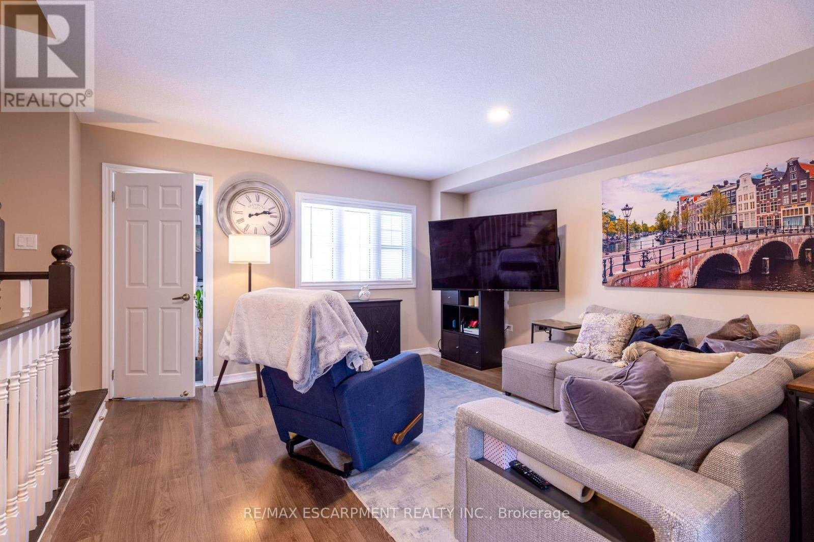 38 - 701 Homer Watson Boulevard, Kitchener, ON - Indoor Photo Showing Living Room