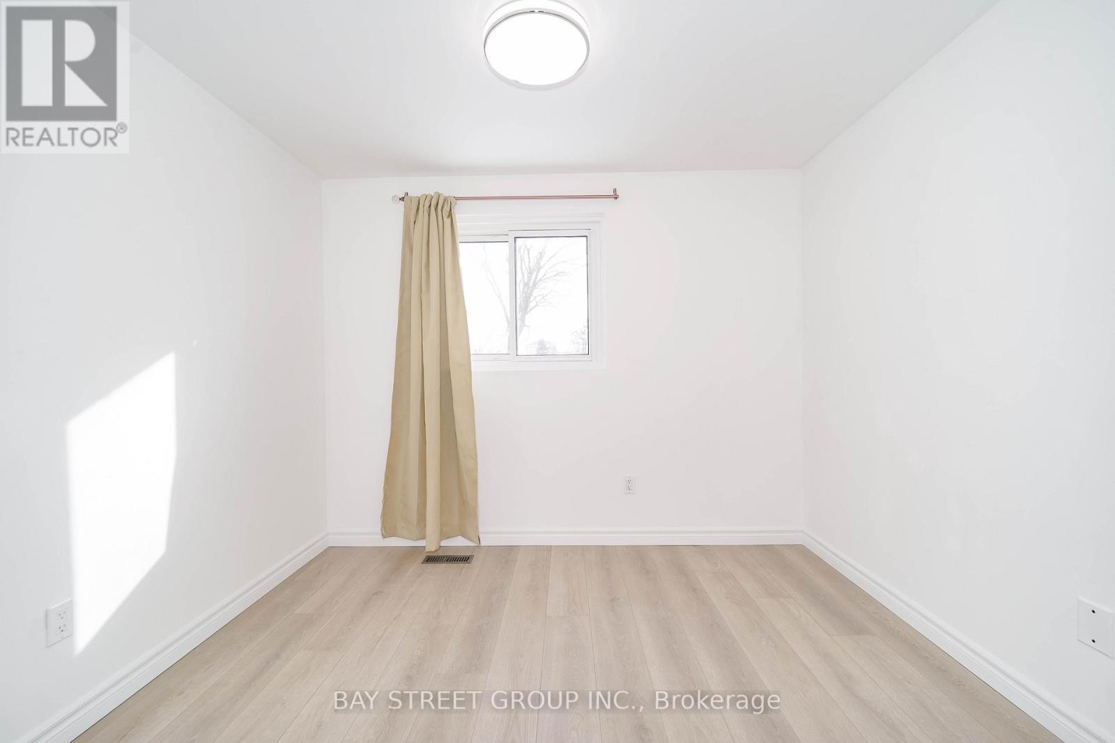 51 Bridley Drive, Toronto, ON - Indoor Photo Showing Other Room