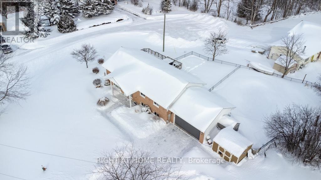 10 Kalman Drive, Cavan Monaghan (Cavan Twp), ON - Outdoor With View